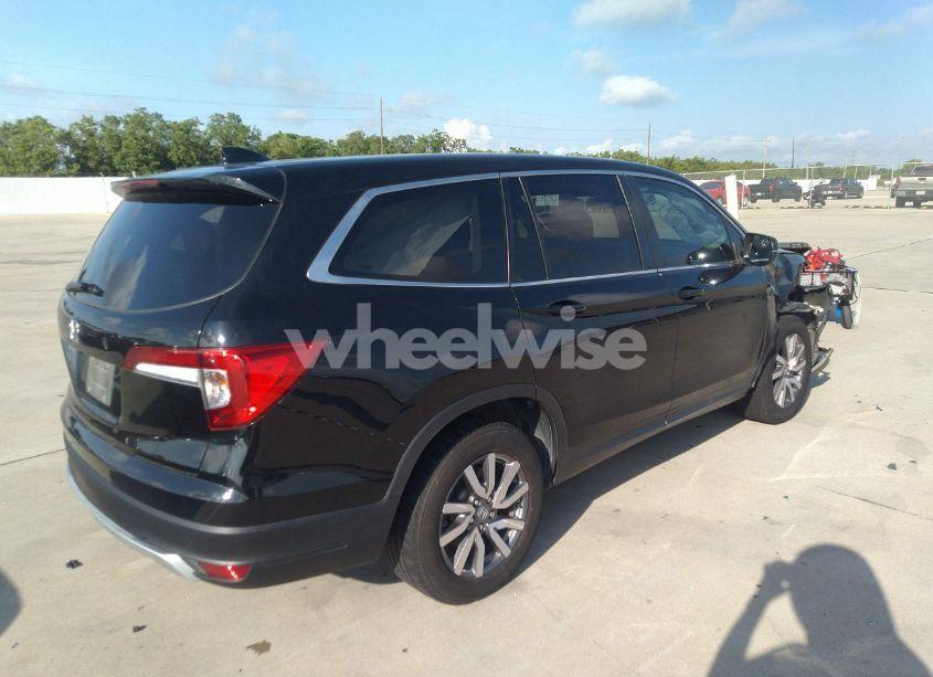 Photo 4 of 2022 Honda Pilot 2WD EX-L (VIN 5FNYF5H55NB003547)