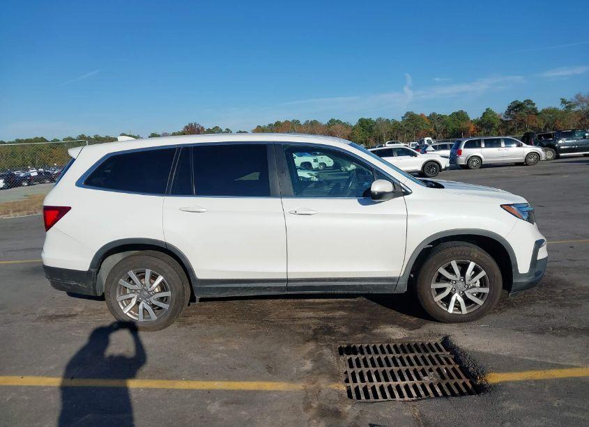 Photo 12 of 2022 Honda Pilot 2WD EX-L (VIN 5FNYF5H55NB009641)