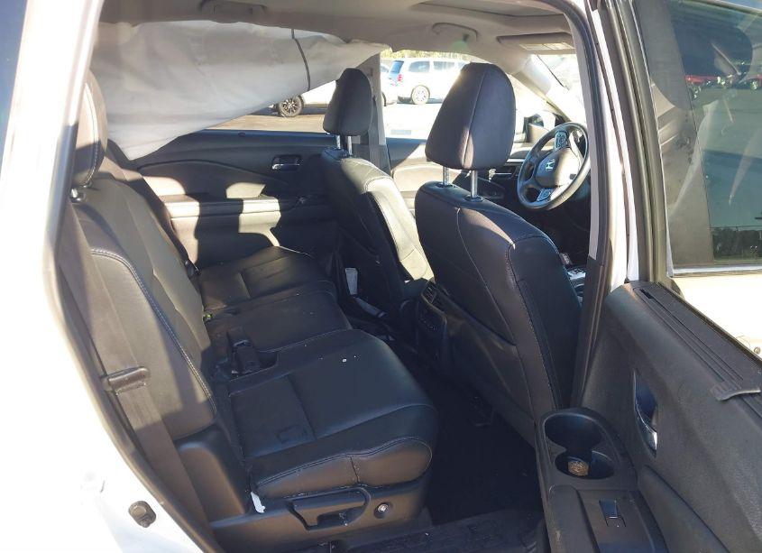 Photo 8 of 2022 Honda Pilot 2WD EX-L (VIN 5FNYF5H55NB009641)