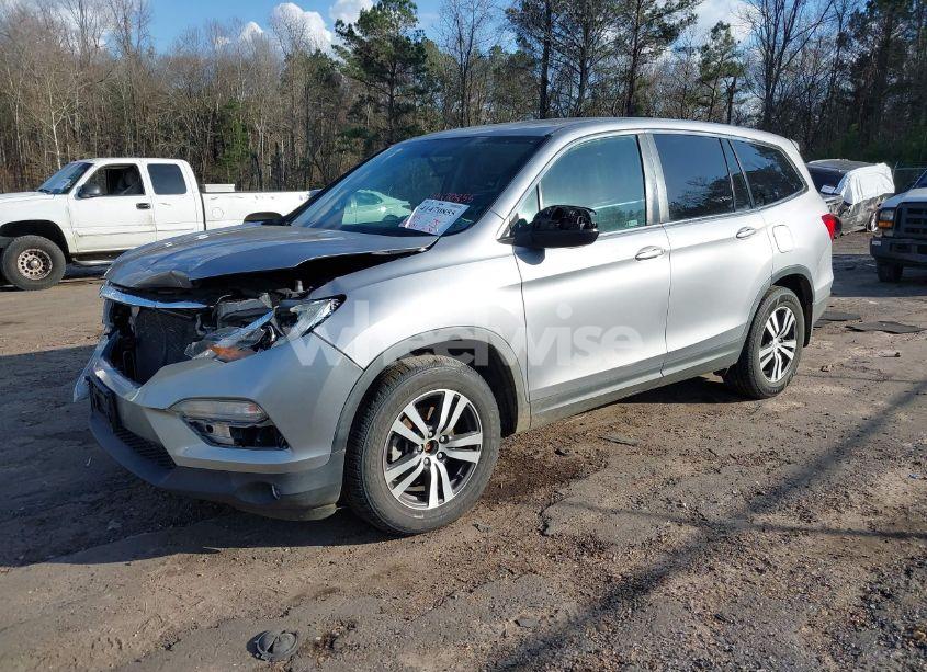 Photo 2 of 2018 Honda Pilot EX-L (VIN 5FNYF5H56JB000683)