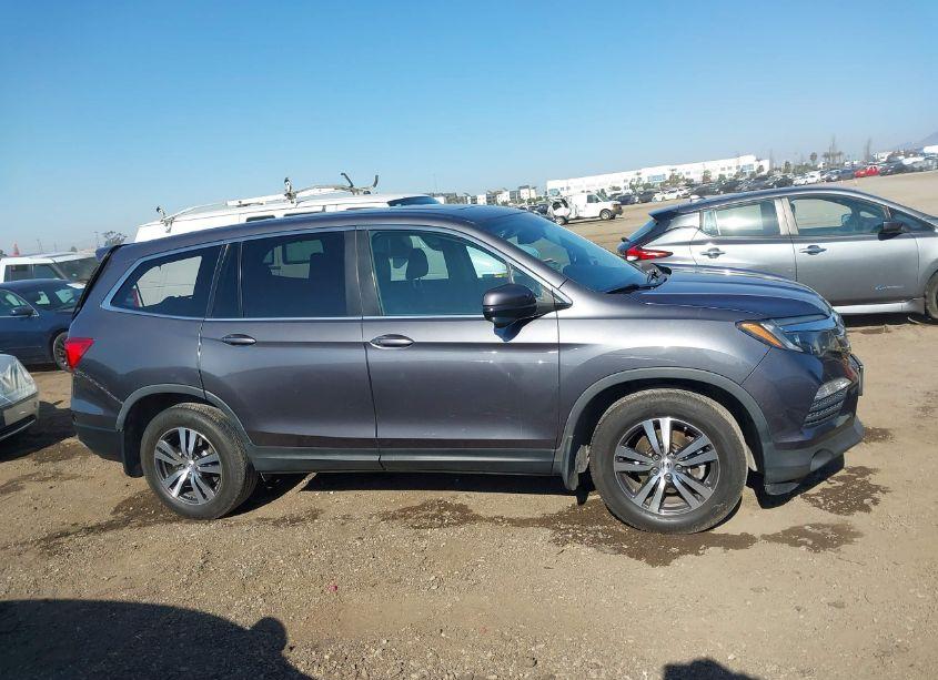 Photo 13 of 2018 Honda Pilot EX-L (VIN 5FNYF5H56JB010937)