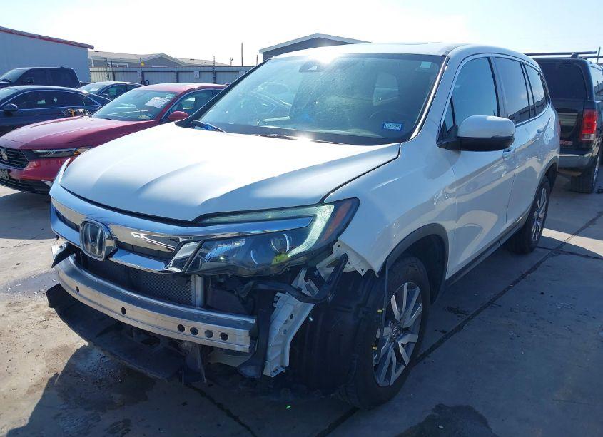 Photo 2 of 2019 Honda Pilot EX-L (VIN 5FNYF5H56KB035158)