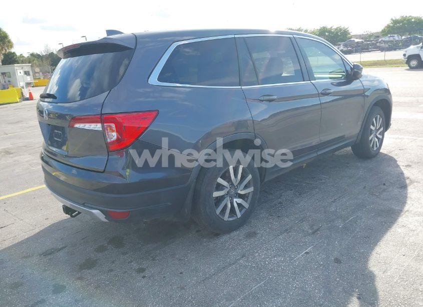 Photo 4 of 2021 Honda Pilot 2WD EX-L (VIN 5FNYF5H56MB011624)