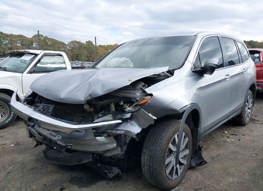 Photo 2 of 2021 Honda Pilot 2WD EX-L (VIN 5FNYF5H56MB043201)