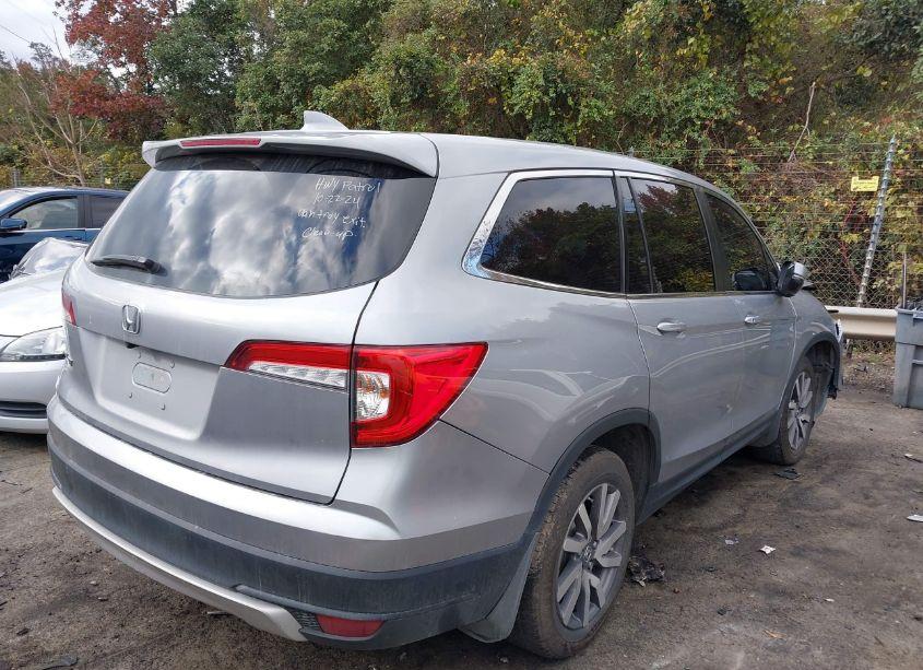 Photo 4 of 2021 Honda Pilot 2WD EX-L (VIN 5FNYF5H56MB043201)