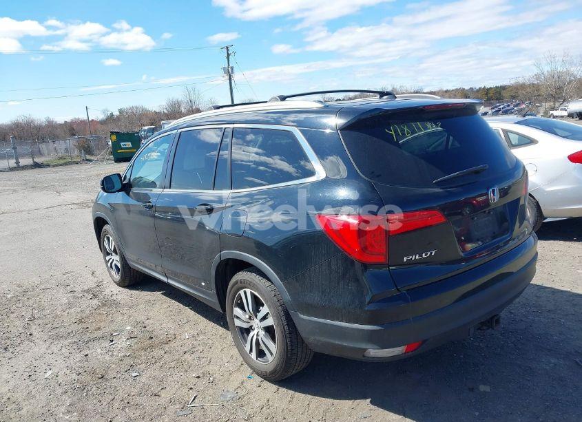 Photo 3 of 2016 Honda Pilot EX-L (VIN 5FNYF5H57GB023852)