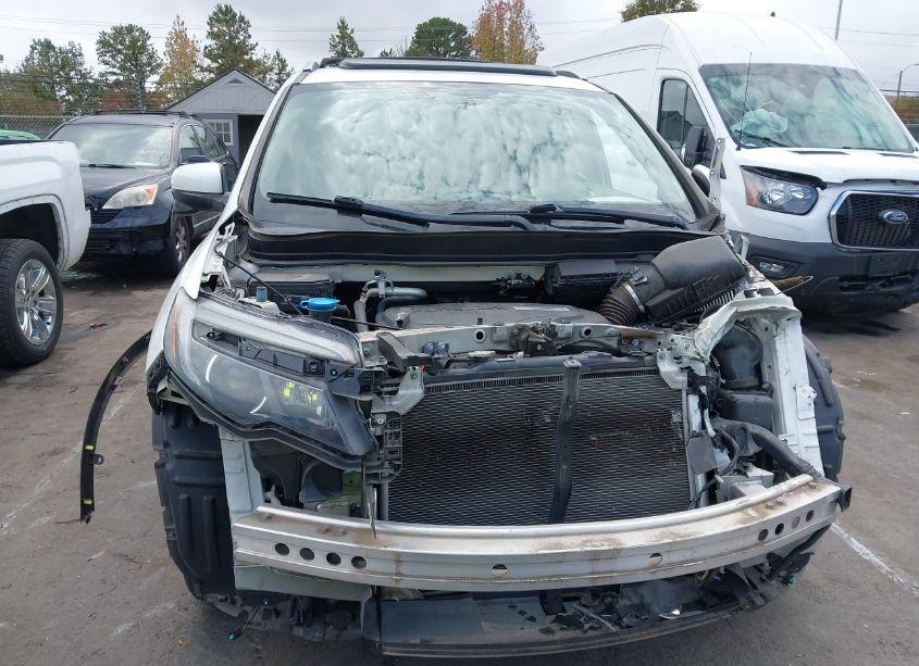 Photo 13 of 2017 Honda Pilot EX-L (VIN 5FNYF5H57HB023528)