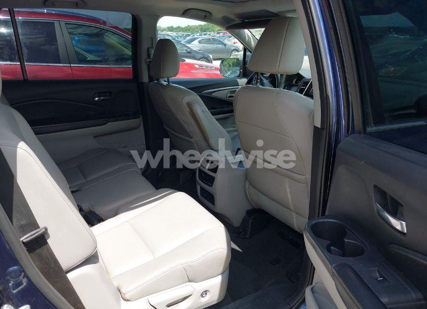 Photo 8 of 2017 Honda Pilot EX-L (VIN 5FNYF5H57HB025053)