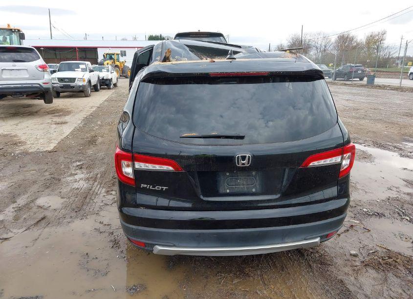 Photo 16 of 2019 Honda Pilot EX-L (VIN 5FNYF5H57KB015274)