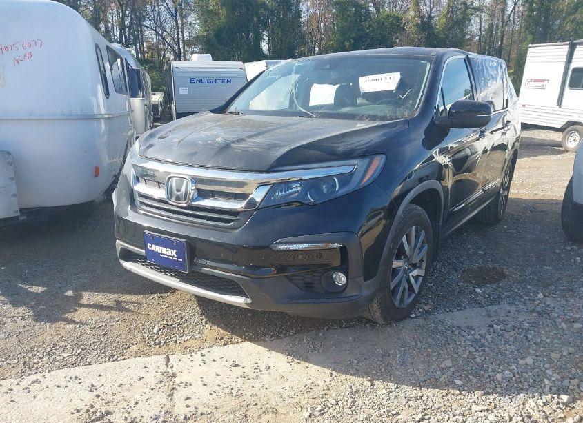 Photo 2 of 2019 Honda Pilot EX-L (VIN 5FNYF5H57KB015274)