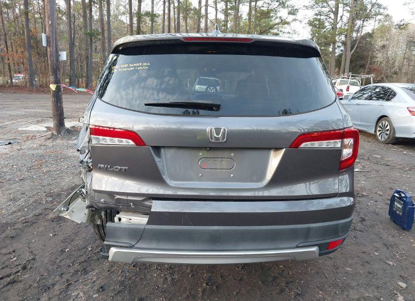 Photo 17 of 2021 Honda Pilot 2WD EX-L (VIN 5FNYF5H57MB016864)