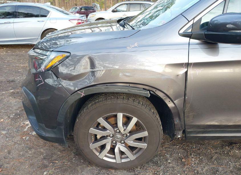 Photo 18 of 2021 Honda Pilot 2WD EX-L (VIN 5FNYF5H57MB016864)