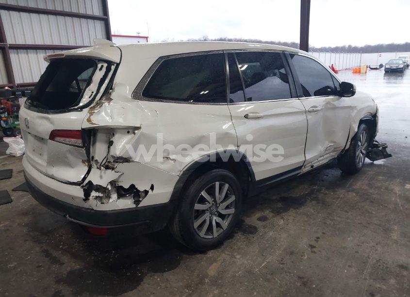 Photo 4 of 2021 Honda Pilot 2WD EX-L (VIN 5FNYF5H57MB022843)