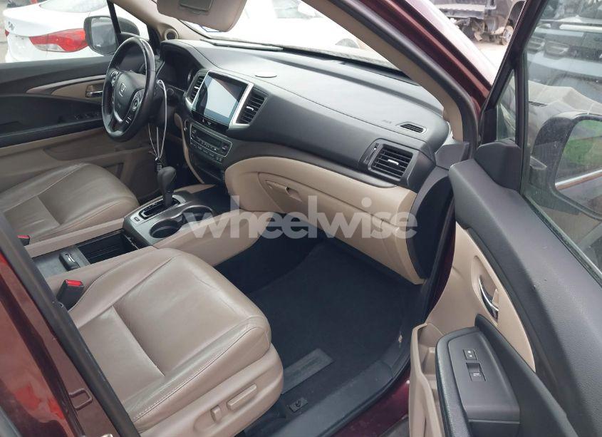 Photo 5 of 2016 Honda Pilot EX-L (VIN 5FNYF5H58GB026209)