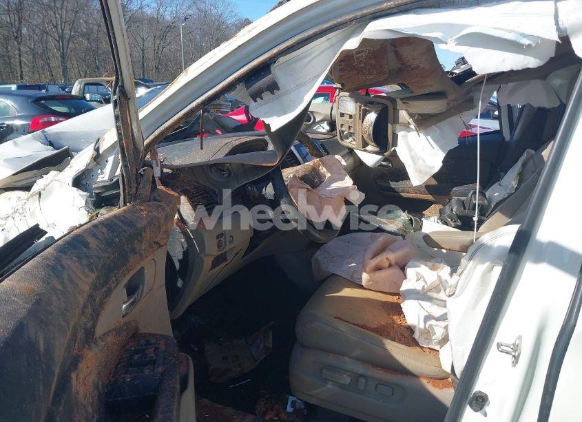 Photo 5 of 2016 Honda Pilot EX-L (VIN 5FNYF5H58GB030518)