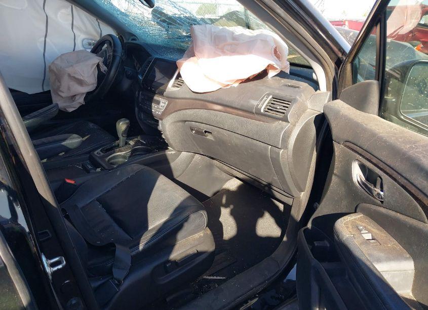 Photo 5 of 2016 Honda Pilot EX-L (VIN 5FNYF5H58GB046055)