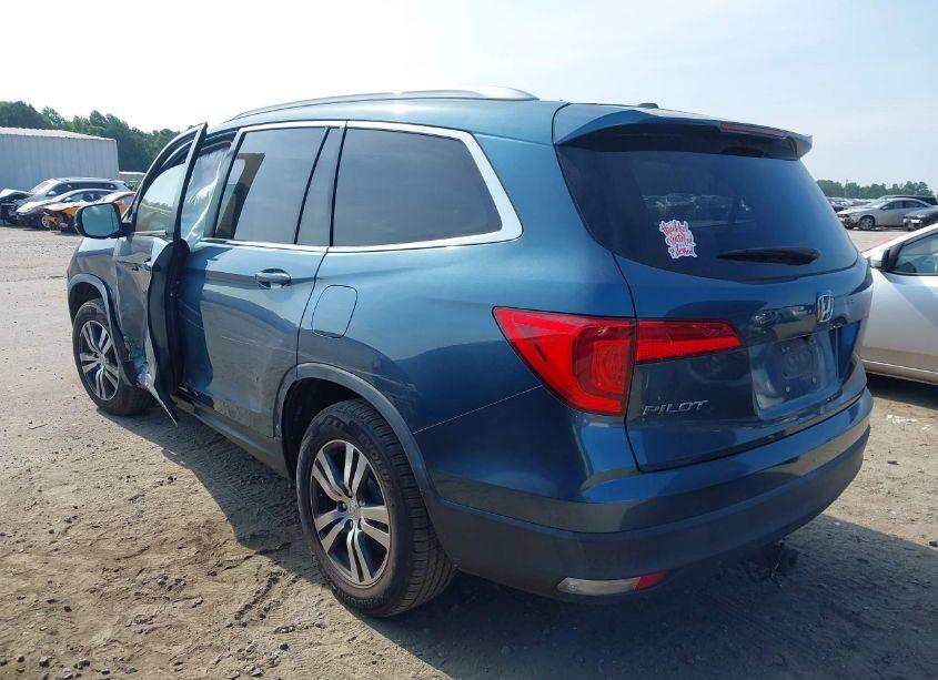 Photo 3 of 2017 Honda Pilot EX-L (VIN 5FNYF5H58HB008598)