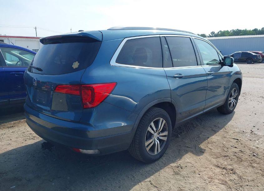 Photo 4 of 2017 Honda Pilot EX-L (VIN 5FNYF5H58HB008598)