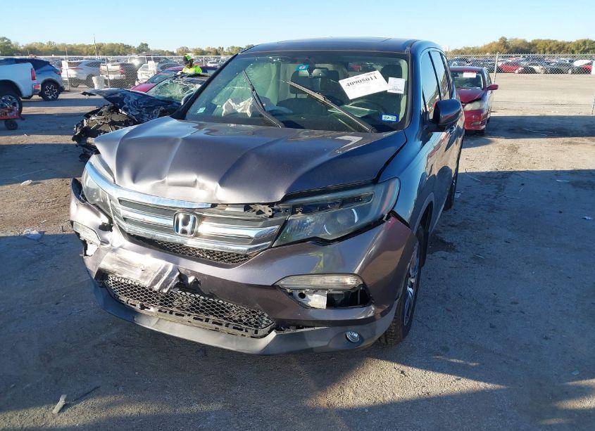 Photo 2 of 2017 Honda Pilot EX-L (VIN 5FNYF5H58HB008987)