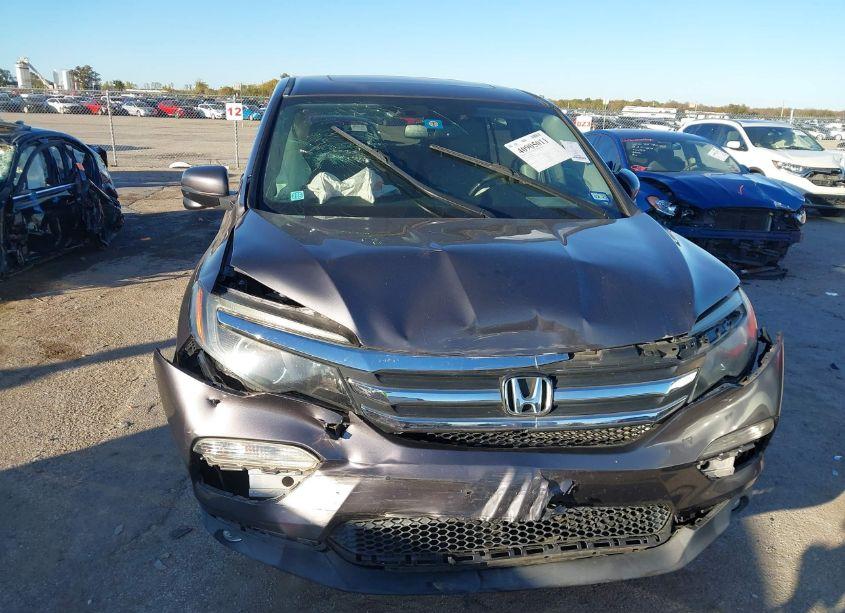 Photo 6 of 2017 Honda Pilot EX-L (VIN 5FNYF5H58HB008987)