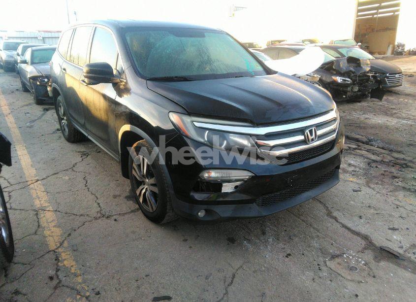 2017 Honda Pilot EX-L (VIN 5FNYF5H58HB035512) main photo