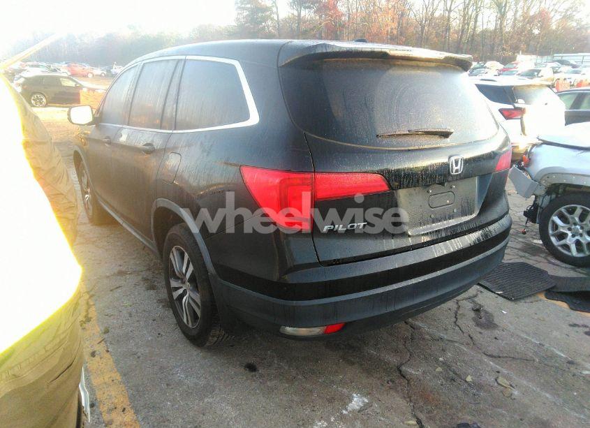 Photo 3 of 2017 Honda Pilot EX-L (VIN 5FNYF5H58HB035512)