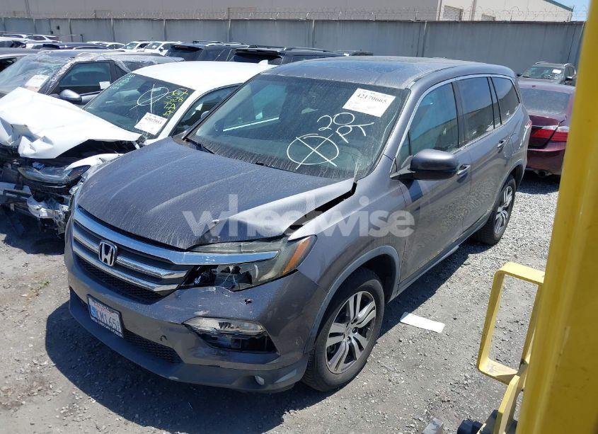 Photo 2 of 2016 Honda Pilot EX-L (VIN 5FNYF5H59GB040426)