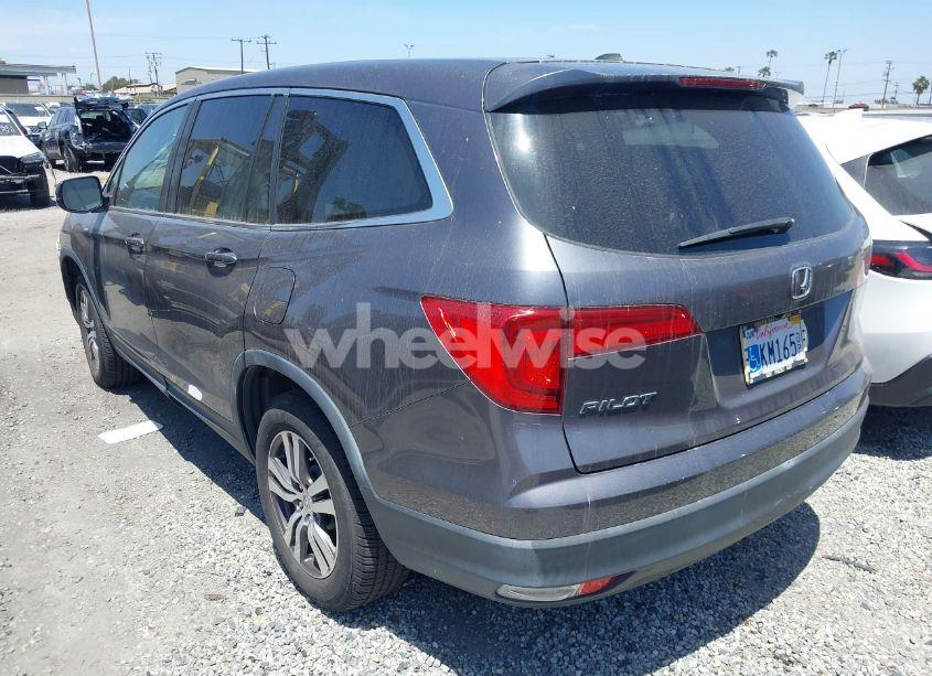 Photo 3 of 2016 Honda Pilot EX-L (VIN 5FNYF5H59GB040426)