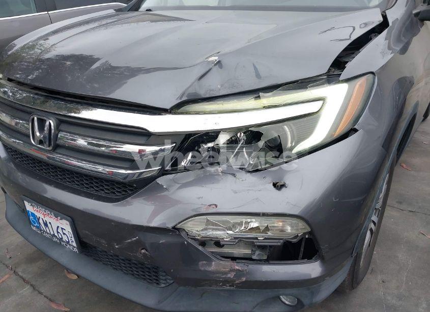 Photo 6 of 2016 Honda Pilot EX-L (VIN 5FNYF5H59GB040426)