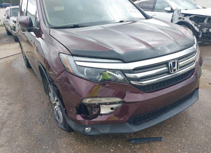 Photo 6 of 2017 Honda Pilot EX-L (VIN 5FNYF5H59HB008562)