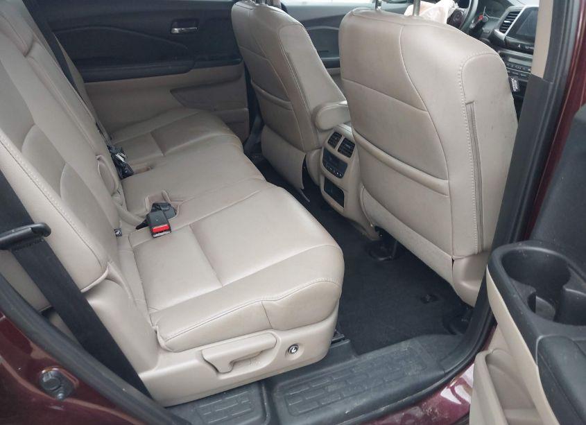 Photo 8 of 2017 Honda Pilot EX-L (VIN 5FNYF5H59HB008562)