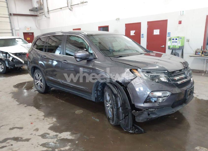 2017 Honda Pilot EX-L (VIN 5FNYF5H59HB036619) main photo