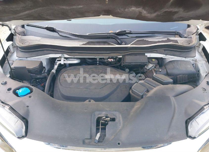 Photo 10 of 2019 Honda Pilot EX-L (VIN 5FNYF5H59KB035820)