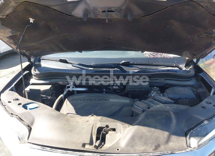 Photo 10 of 2019 Honda Pilot EX-L (VIN 5FNYF5H59KB036434)