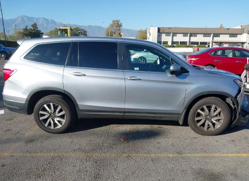 Photo 13 of 2022 Honda Pilot EXL (VIN 5FNYF5H59NB037734)