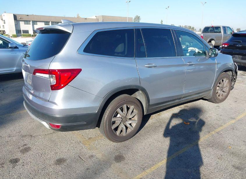 Photo 4 of 2022 Honda Pilot EXL (VIN 5FNYF5H59NB037734)