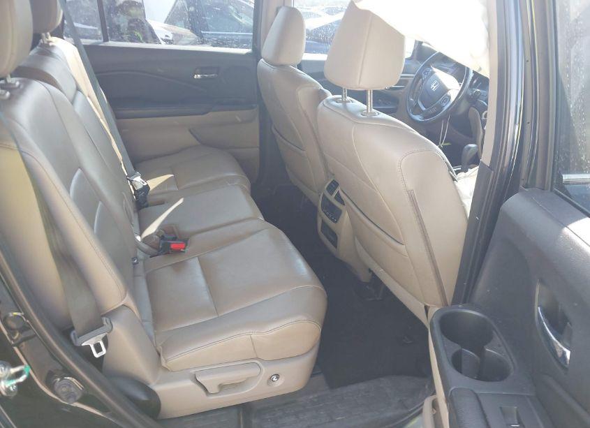 Photo 8 of 2016 Honda Pilot EX-L (VIN 5FNYF5H5XGB008634)