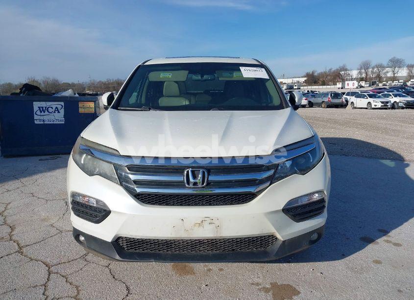 Photo 13 of 2016 Honda Pilot EX-L (VIN 5FNYF5H5XGB016152)