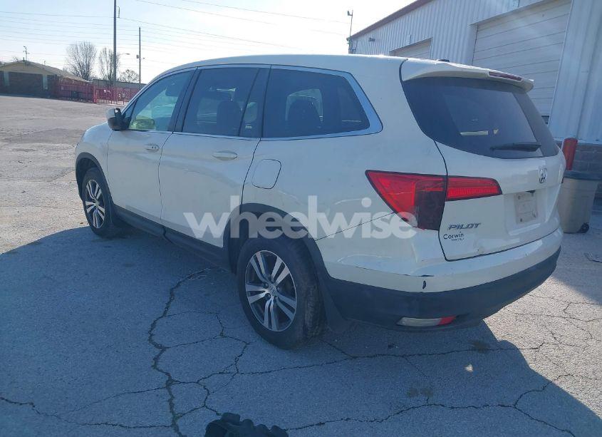 Photo 3 of 2016 Honda Pilot EX-L (VIN 5FNYF5H5XGB016152)
