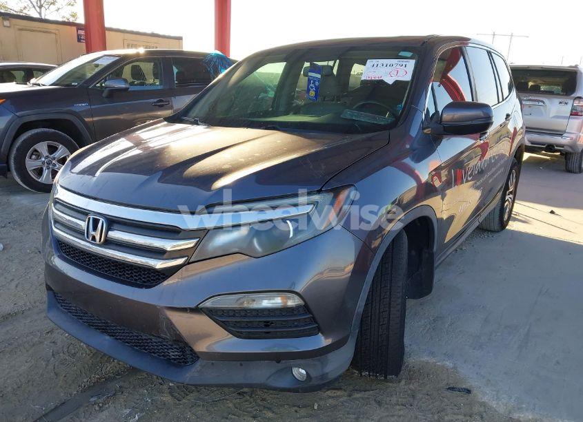 Photo 2 of 2016 Honda Pilot EX-L (VIN 5FNYF5H5XGB042444)