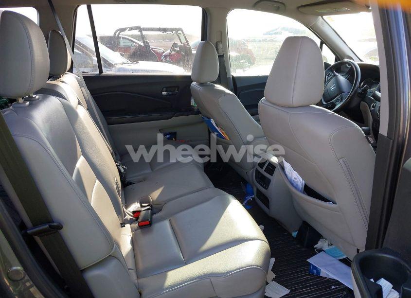 Photo 8 of 2016 Honda Pilot EX-L (VIN 5FNYF5H5XGB059924)