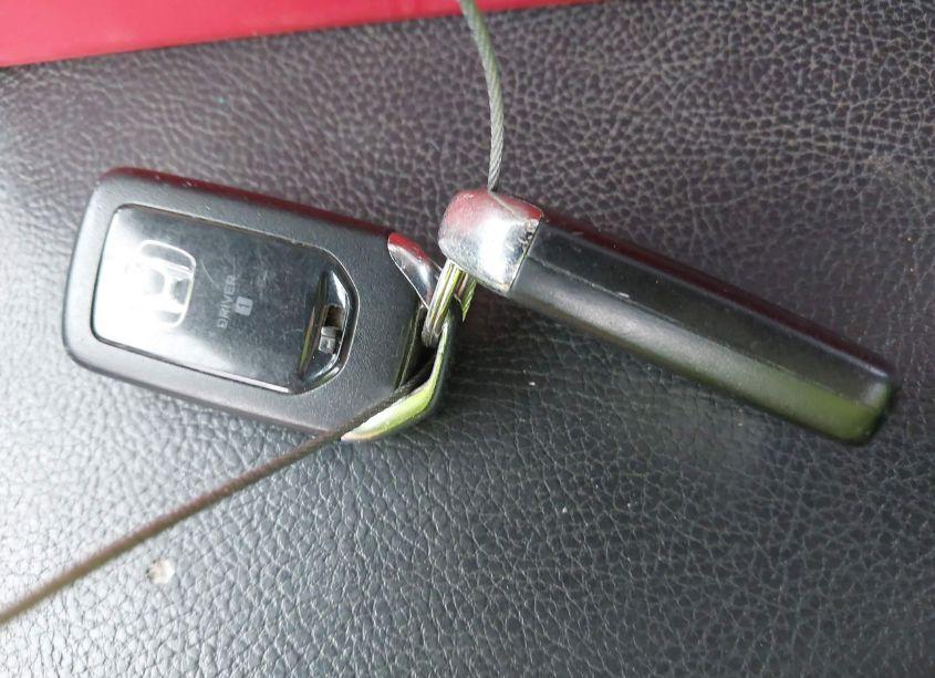 Photo 11 of 2017 Honda Pilot EX-L (VIN 5FNYF5H5XHB010157)