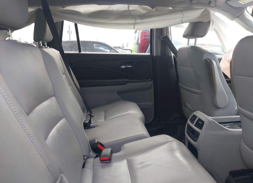 Photo 8 of 2017 Honda Pilot EX-L (VIN 5FNYF5H5XHB010157)