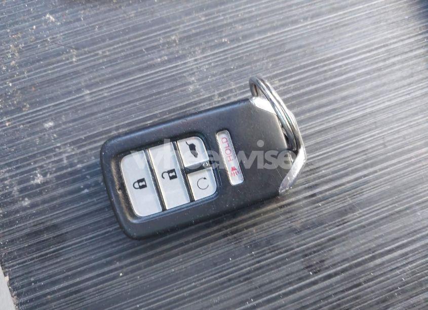 Photo 11 of 2017 Honda Pilot EX-L (VIN 5FNYF5H5XHB019800)