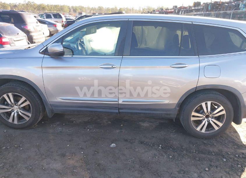 Photo 14 of 2017 Honda Pilot EX-L (VIN 5FNYF5H5XHB019800)