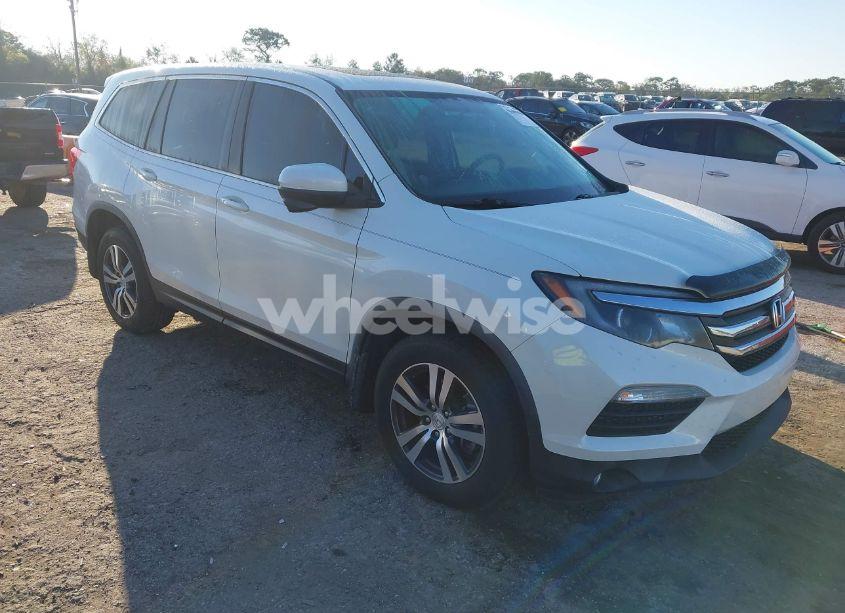 2017 Honda Pilot EX-L (VIN 5FNYF5H5XHB024656) main photo