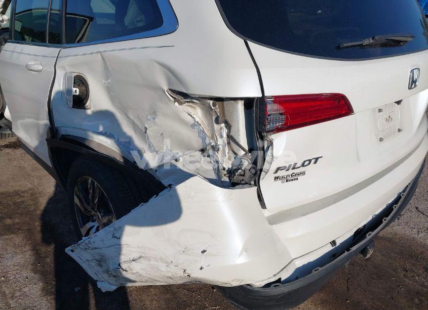 Photo 6 of 2017 Honda Pilot EX-L (VIN 5FNYF5H5XHB024656)