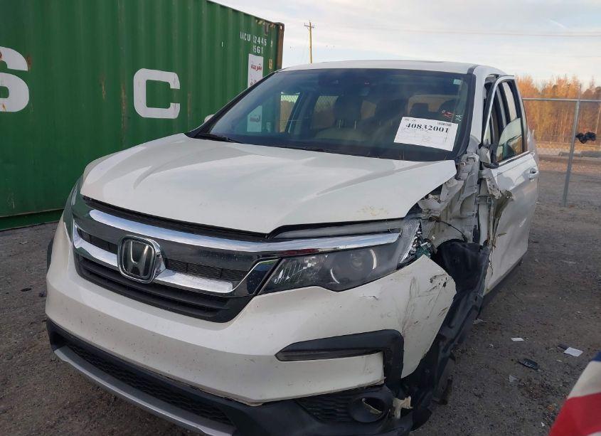 Photo 2 of 2019 Honda Pilot EX-L (VIN 5FNYF5H5XKB007055)
