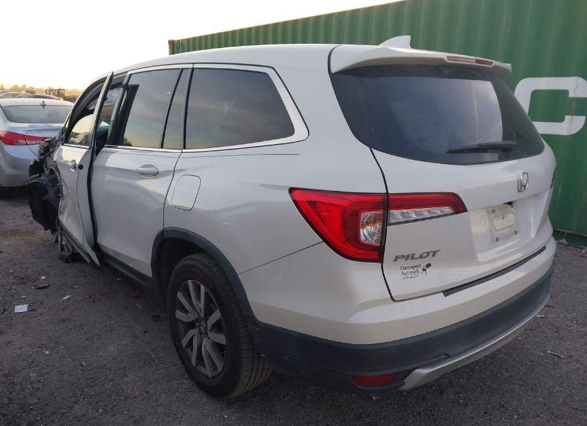 Photo 3 of 2019 Honda Pilot EX-L (VIN 5FNYF5H5XKB007055)