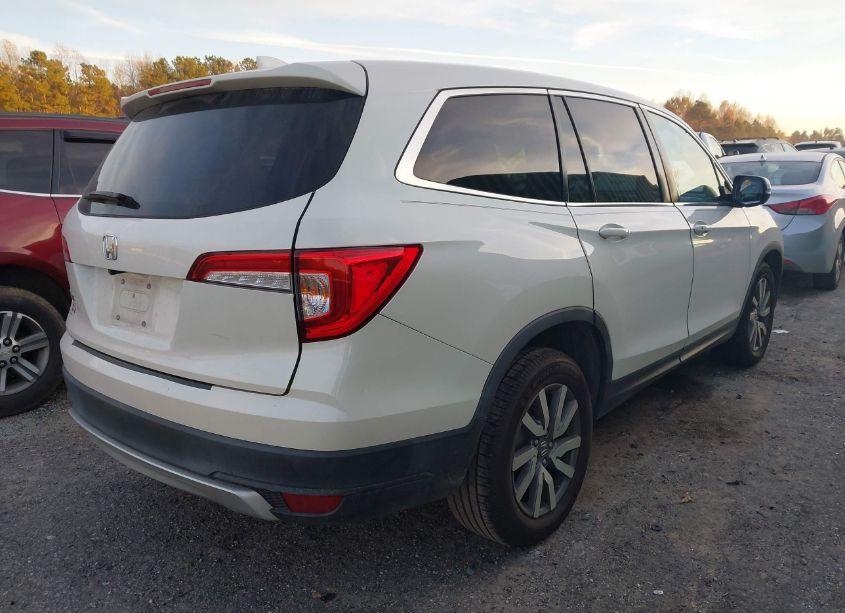 Photo 4 of 2019 Honda Pilot EX-L (VIN 5FNYF5H5XKB007055)